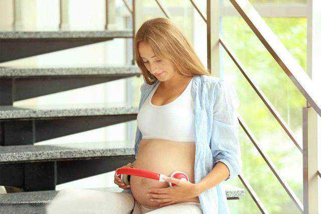 周孕期胎儿发育大揭秘：孕期肚疼如何缓解？