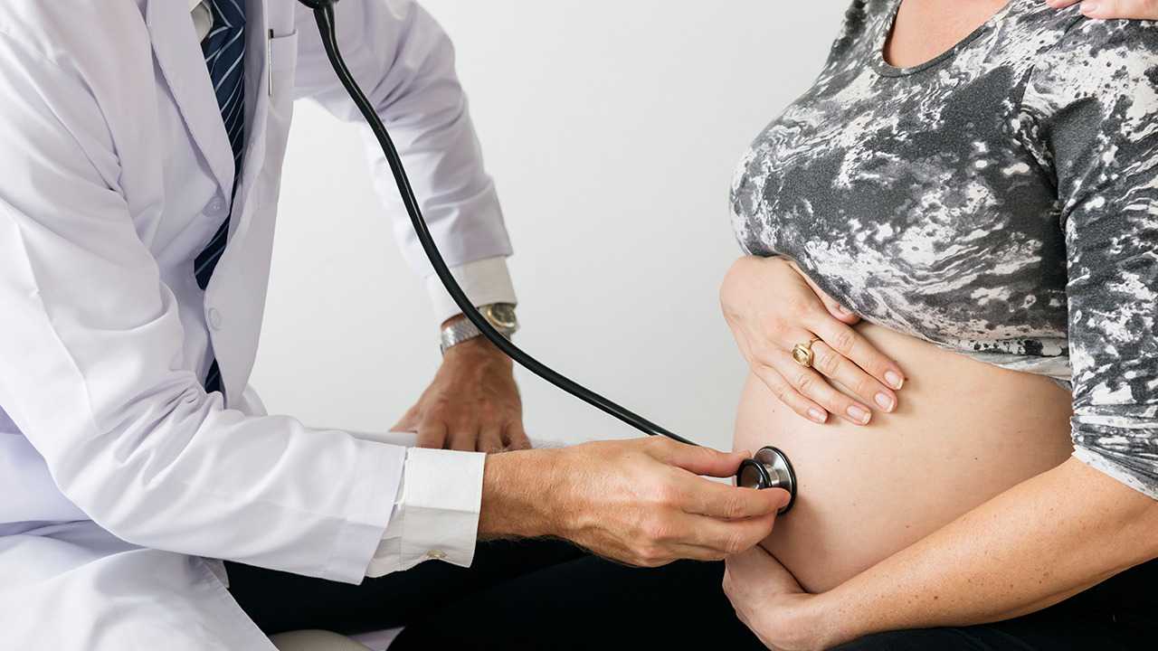 怎么分辨例假推迟和怀孕怀孕10天最明显的征兆